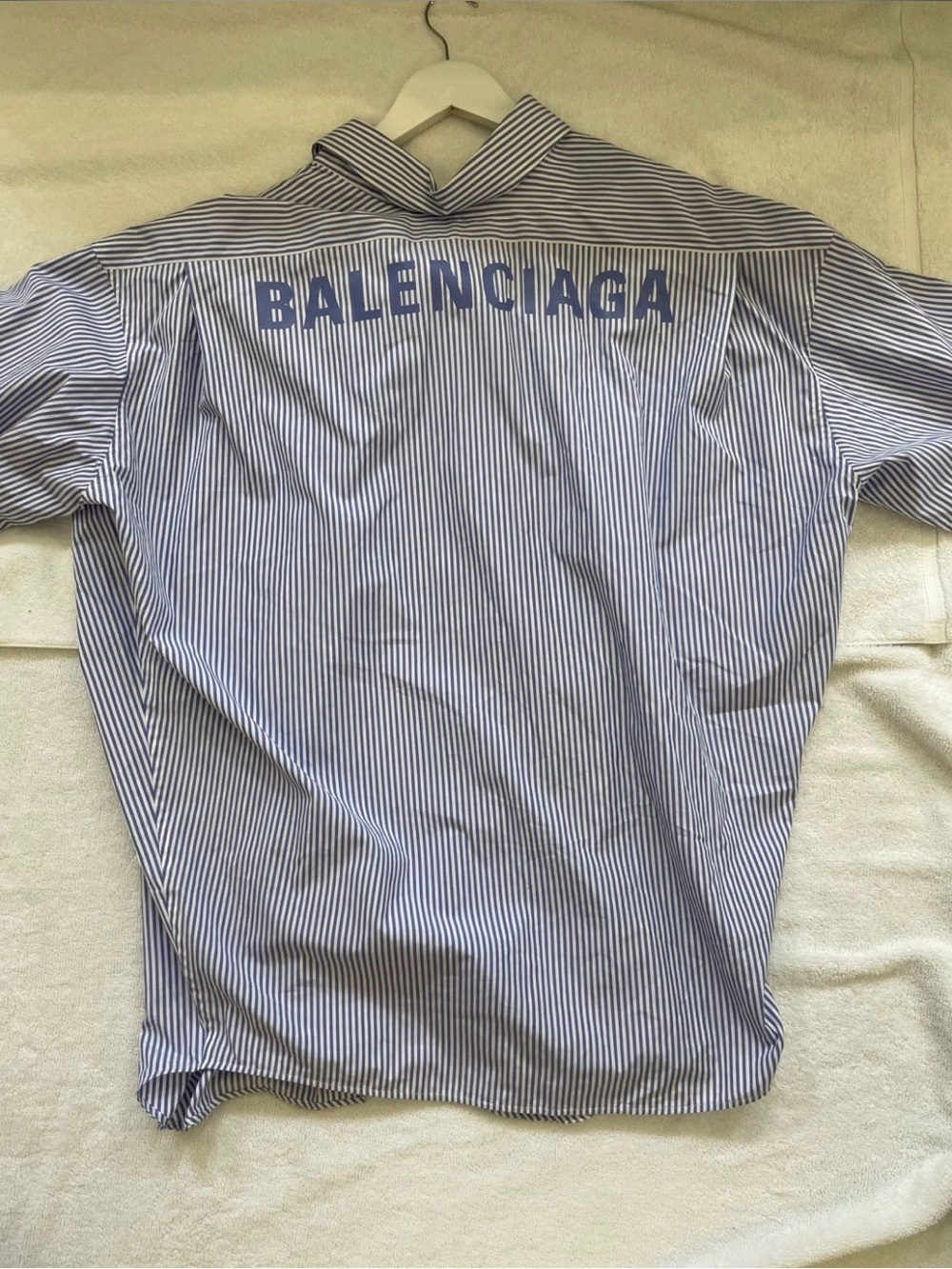 Balenciaga ShortSleeved Men's Blue & White Striped Dress Shirt . Fits like a XXL - Picture 3 of 6